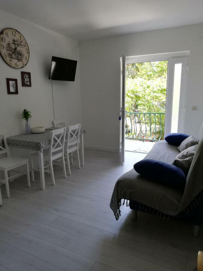 Mala Tonina Apartman Tučepi Kültér fotó